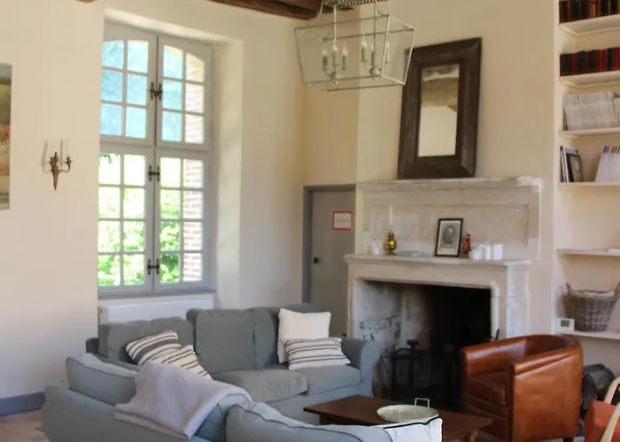 Les Maisons Du Château Casa de Férias *